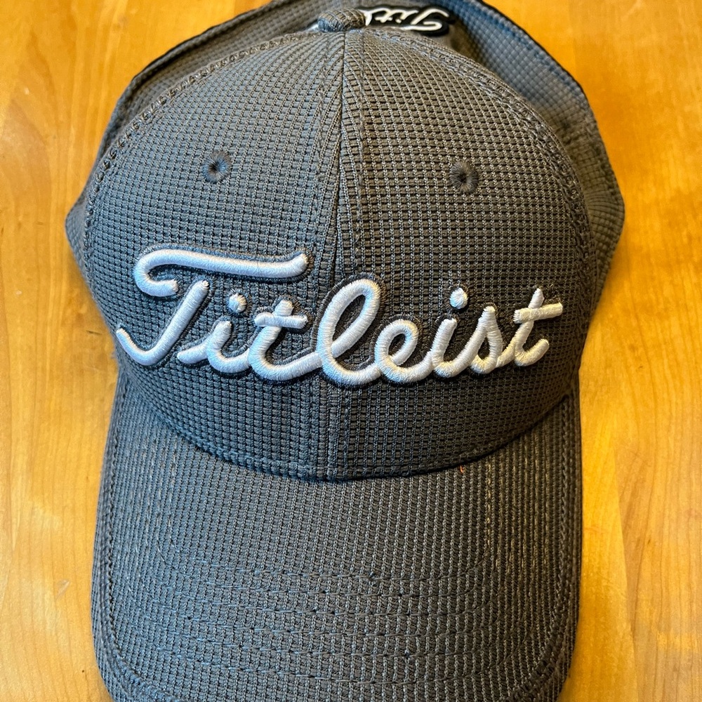 Titleist Black and Gray Cap